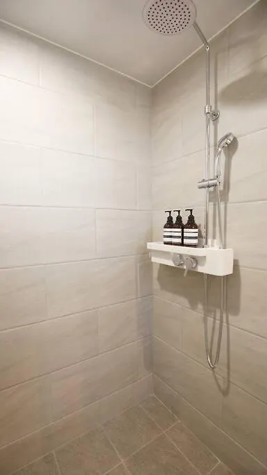Wecostay Incheon - Adjoining Room 0*,